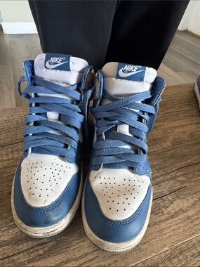 Jordan Kids Blue and White High-Top Sneakers